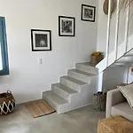 Magnifique Sur La De - Paros *