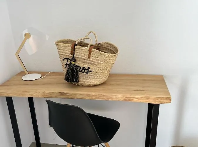 Magnifique Sur La De - Paros * פיסו ליבאדי