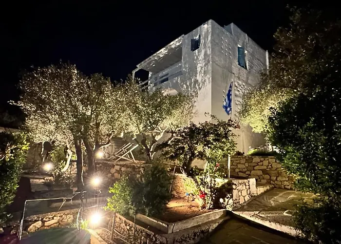 Magnifique Sur La De - Paros וילה