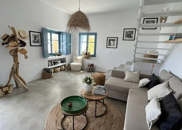 Magnifique Sur La De - Paros וילה פיסו ליבאדי