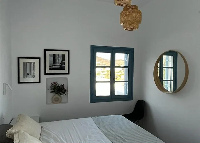 Magnifique Sur La De - Paros וילה