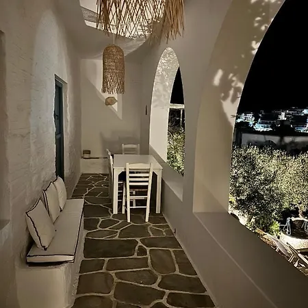Magnifique Sur La De - Paros Villa Piso Livadi