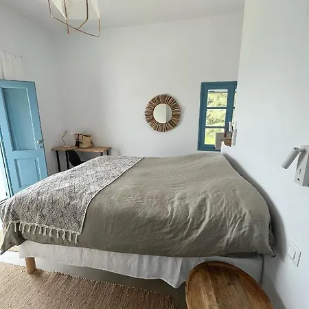 Magnifique Sur La De - Paros *