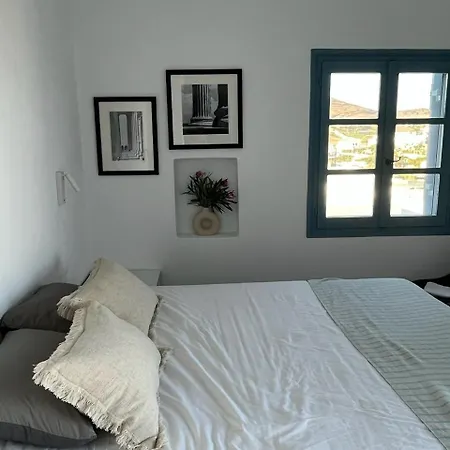 Villa Magnifique Sur La De - Paros Piso Livadi