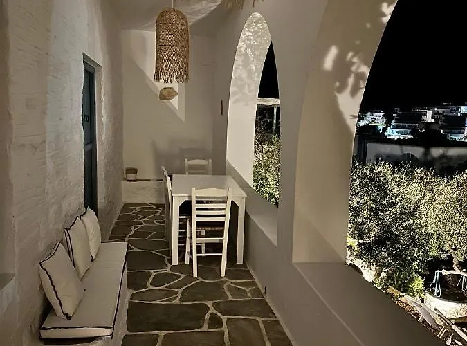 Magnifique Sur La De - Paros Villa Piso Livadi